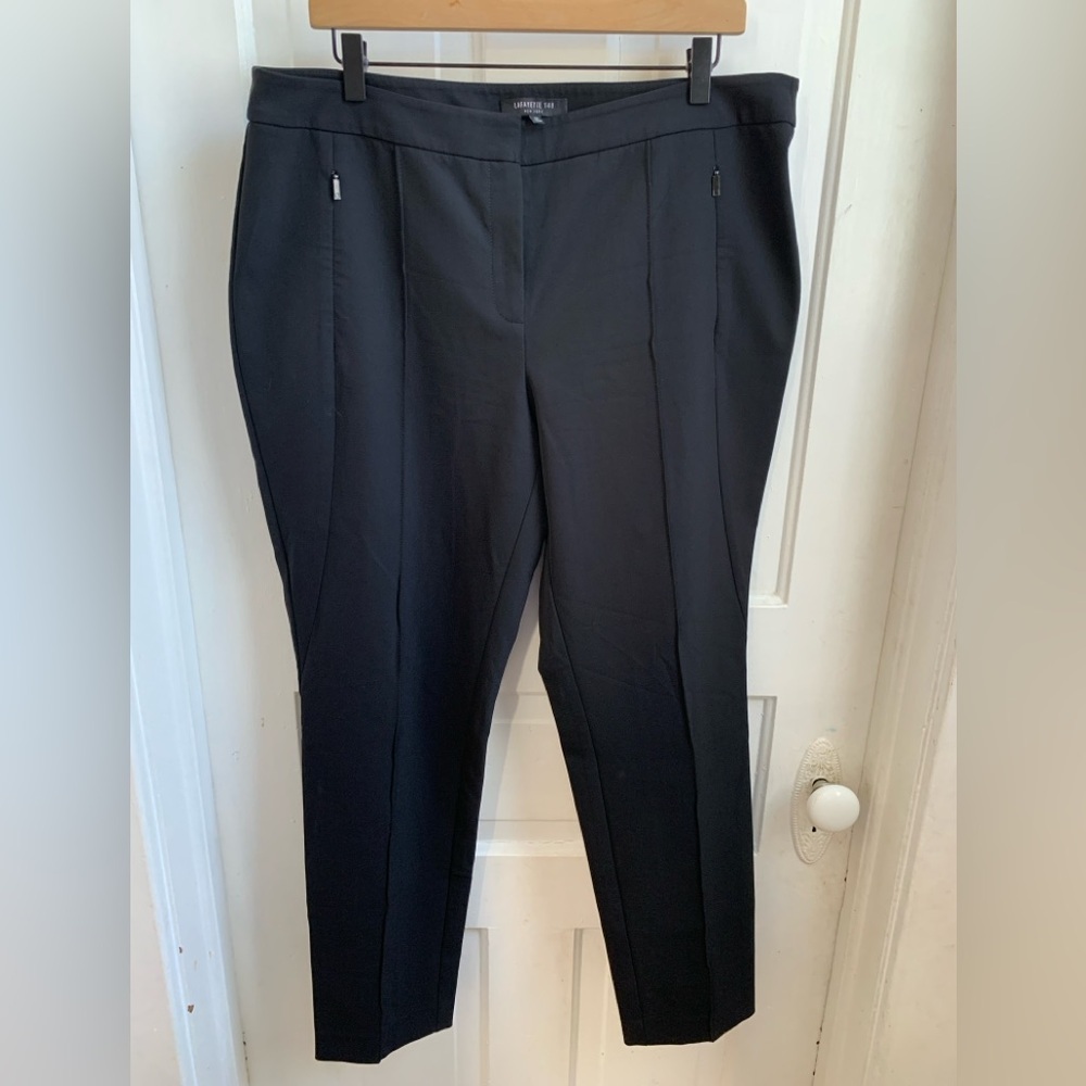 Lafayette 148 Pleated Trousers Black Size 14 - Picture 3 of 7